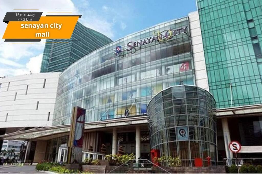 Modern & Comfy Studio In Central Jakarta, Scbd Buitenkant foto