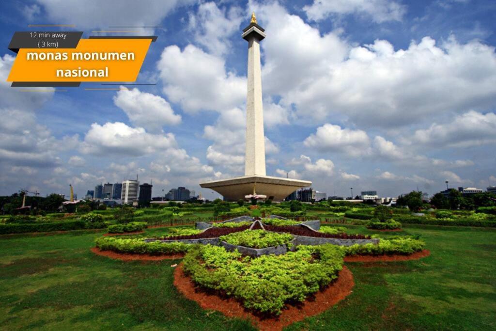 Modern & Comfy Studio In Central Jakarta, Scbd Buitenkant foto